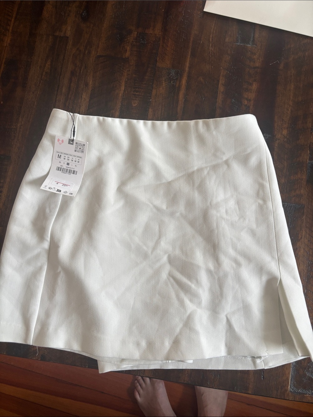 Zara White Textured Mini Skirt